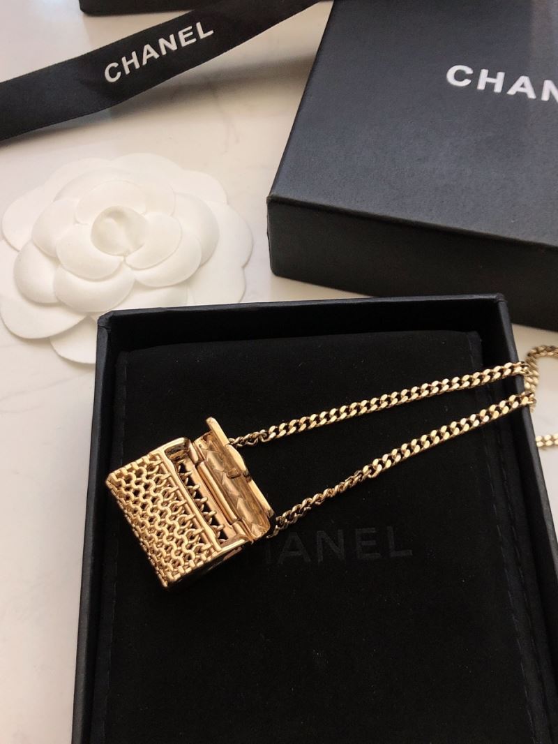 Chanel Necklaces